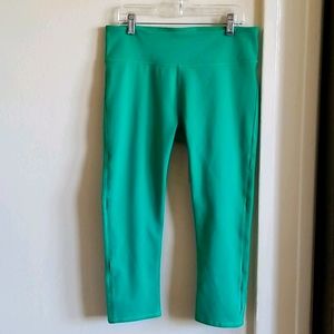 🤸‍♀️ Fabletics EUC Green Active Pants/Leggings